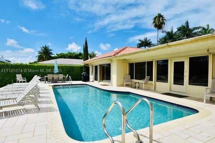 12 Isla Bahia Dr - Photo 7 of 45
