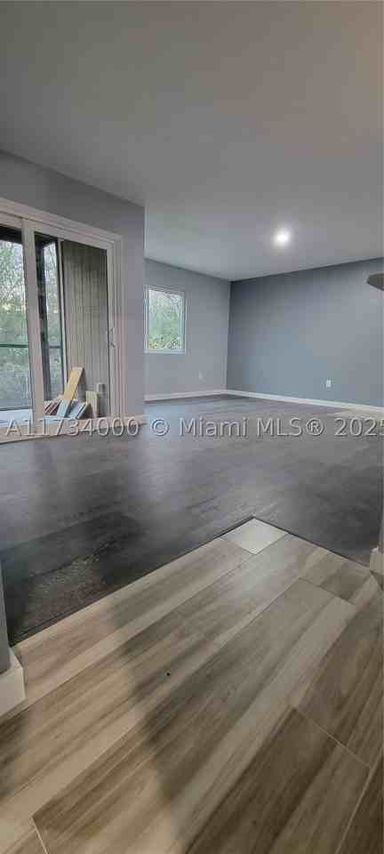 13285 Arbor Pointe Cir #104 - Photo 7 of 15