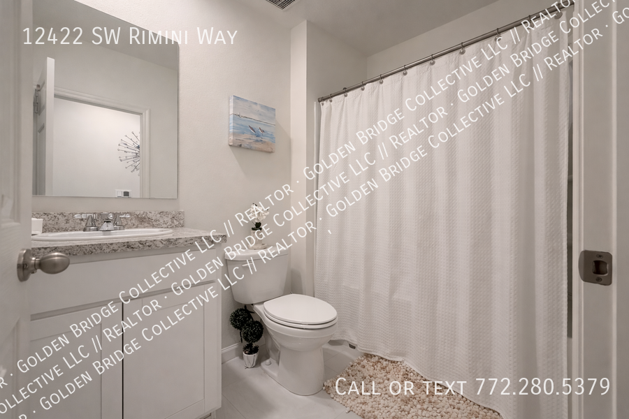 12422 Sw Rimini Way - Photo 7 of 10
