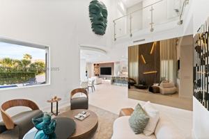 featured image of 10561 Nw 67th Ter #10561