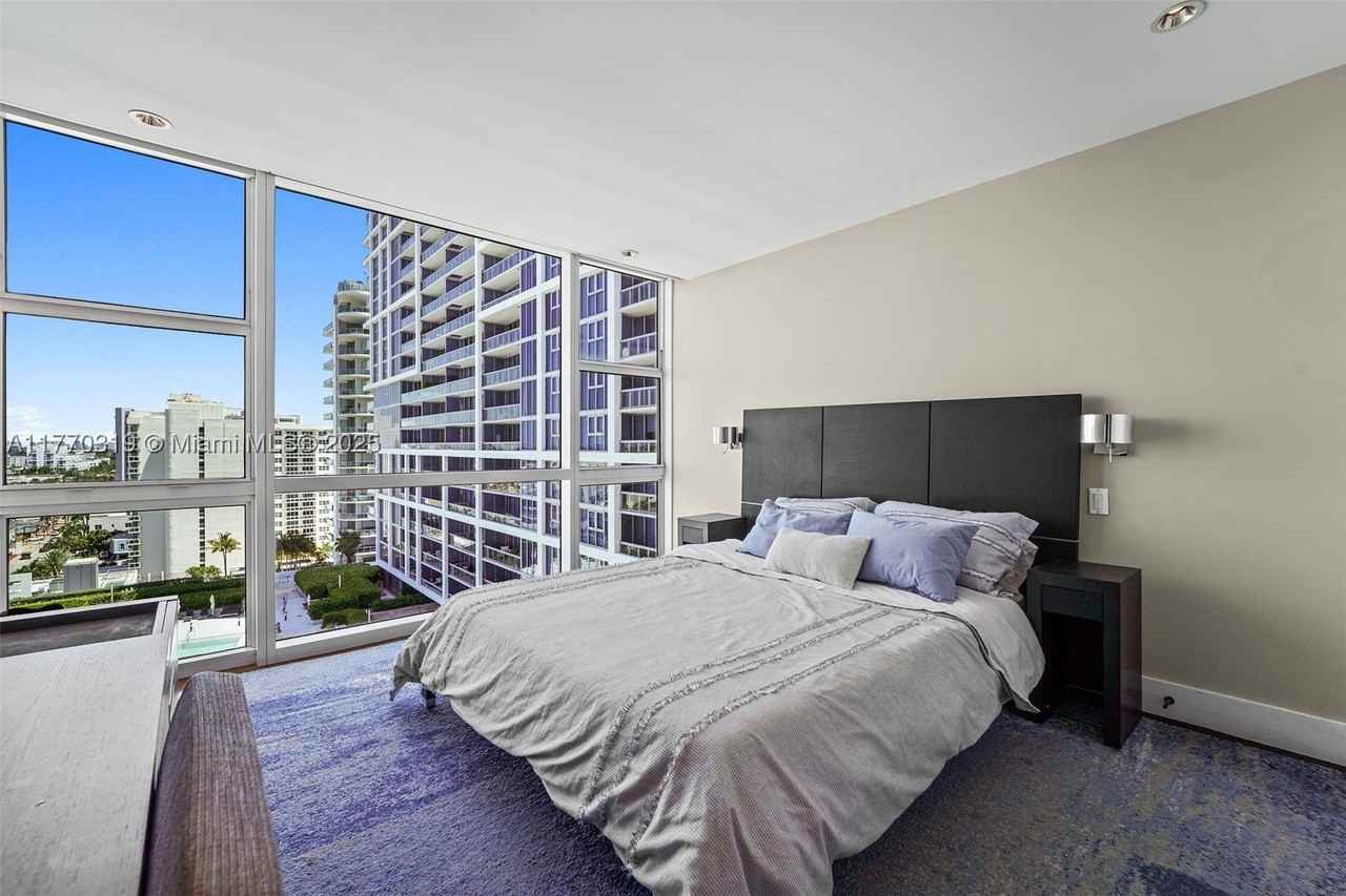 6801 Collins Ave - Photo 2 of 29