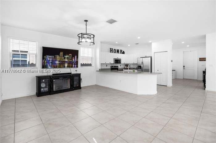11732 Sw 243rd St - Photo 6 of 22