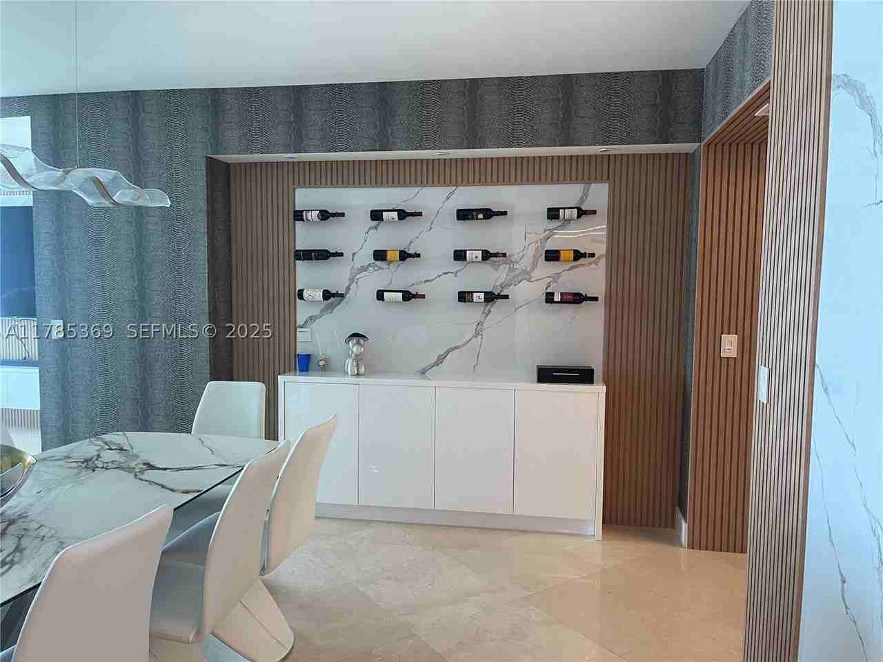3101 S Ocean Dr #1707 - Photo 5 of 50
