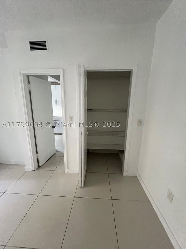2345 Nw Flagler Ter #1 - Photo 6 of 6