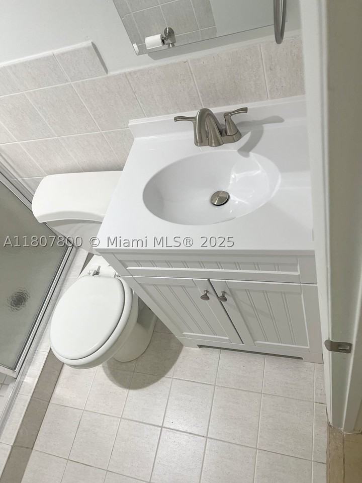 447 Ne 195th St #217 - Photo 5 of 22