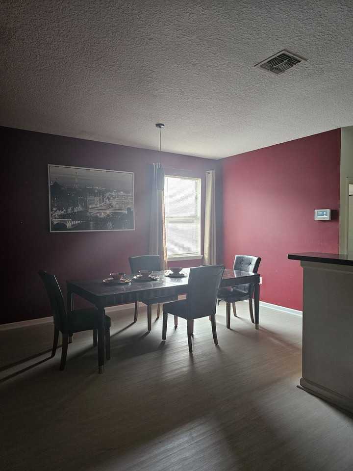Mott Ave - Photo 3 of 13