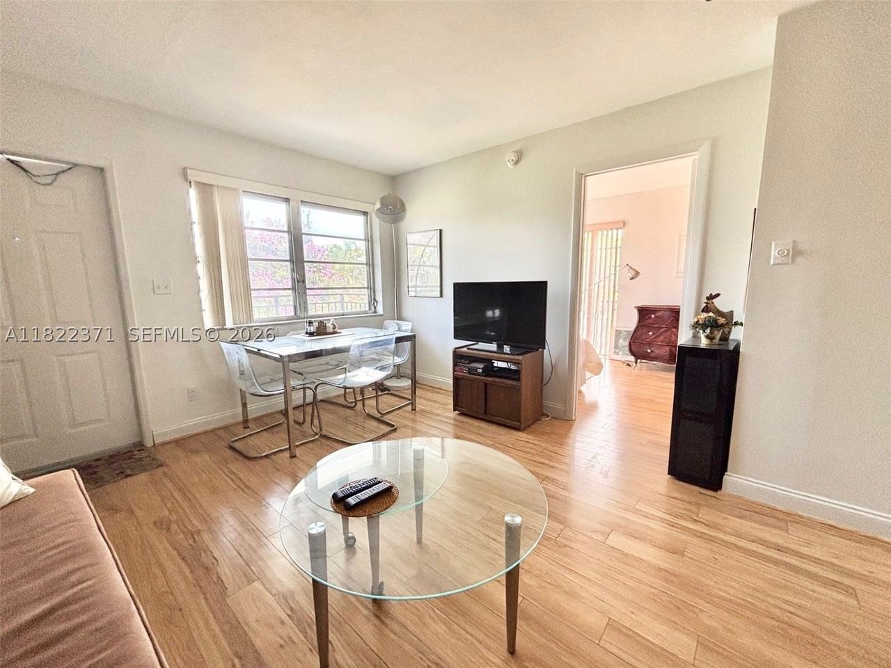 1125 Se 14th Pl #21C - Photo 6 of 29