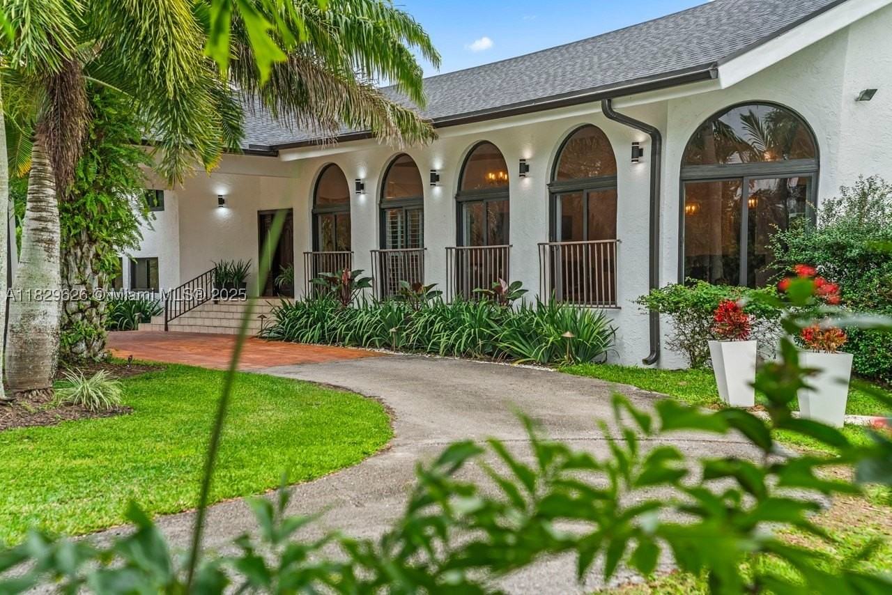 14875 Sw 212th St - Photo 3 of 50