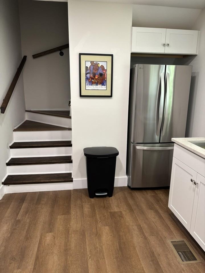 Hilliard Dr - Photo 2 of 19