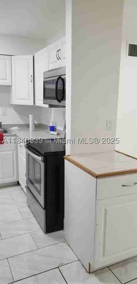 8701 Sw 141st St #M2 - Photo 3 of 11