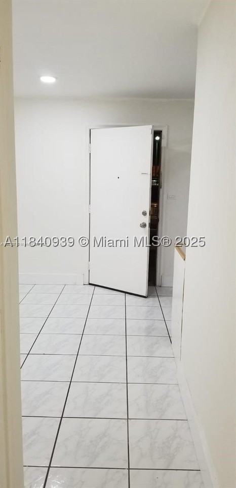 8701 Sw 141st St #M2 - Photo 5 of 11