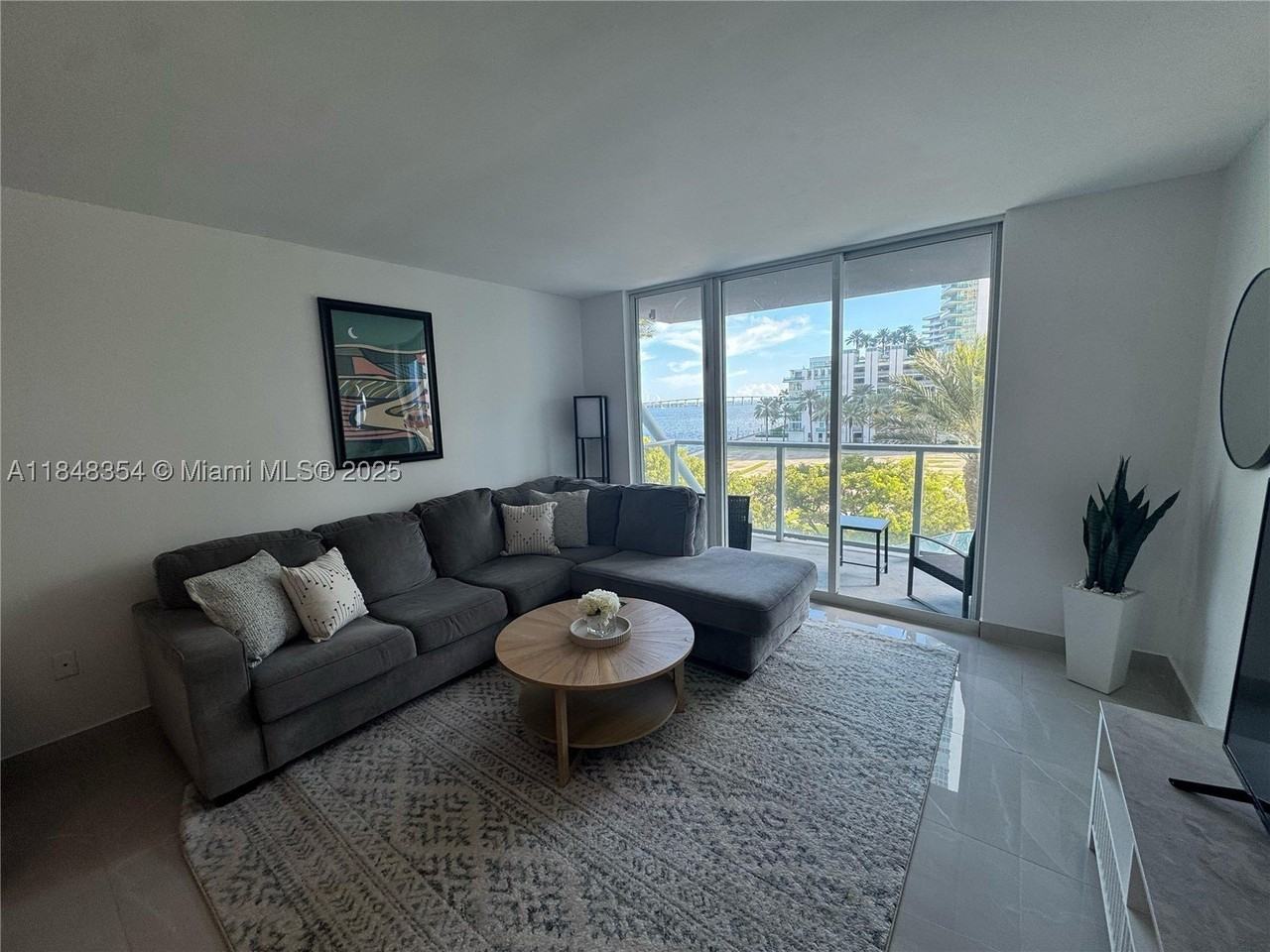 1155 Brickell Bay Dr #307