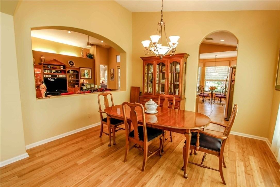 2301 Collins Ave #716 - Photo 3 of 18