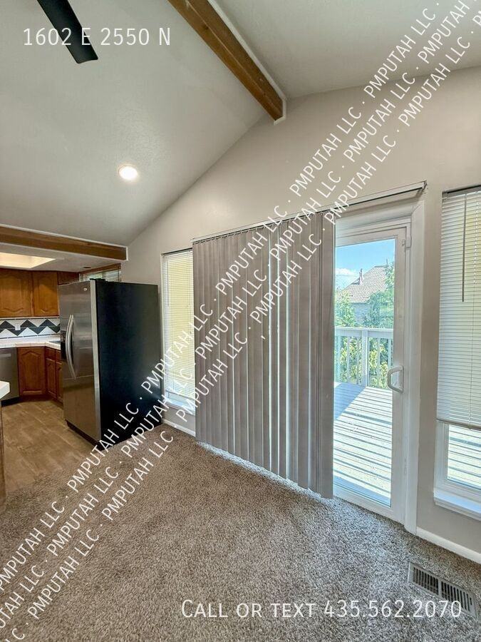 1602 E 2550 N - Photo 3 of 41