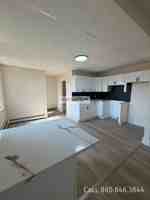 featured image of 906908 Park St #3W