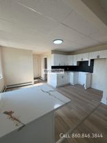 906908 Park St #3W - Photo 1 of 1