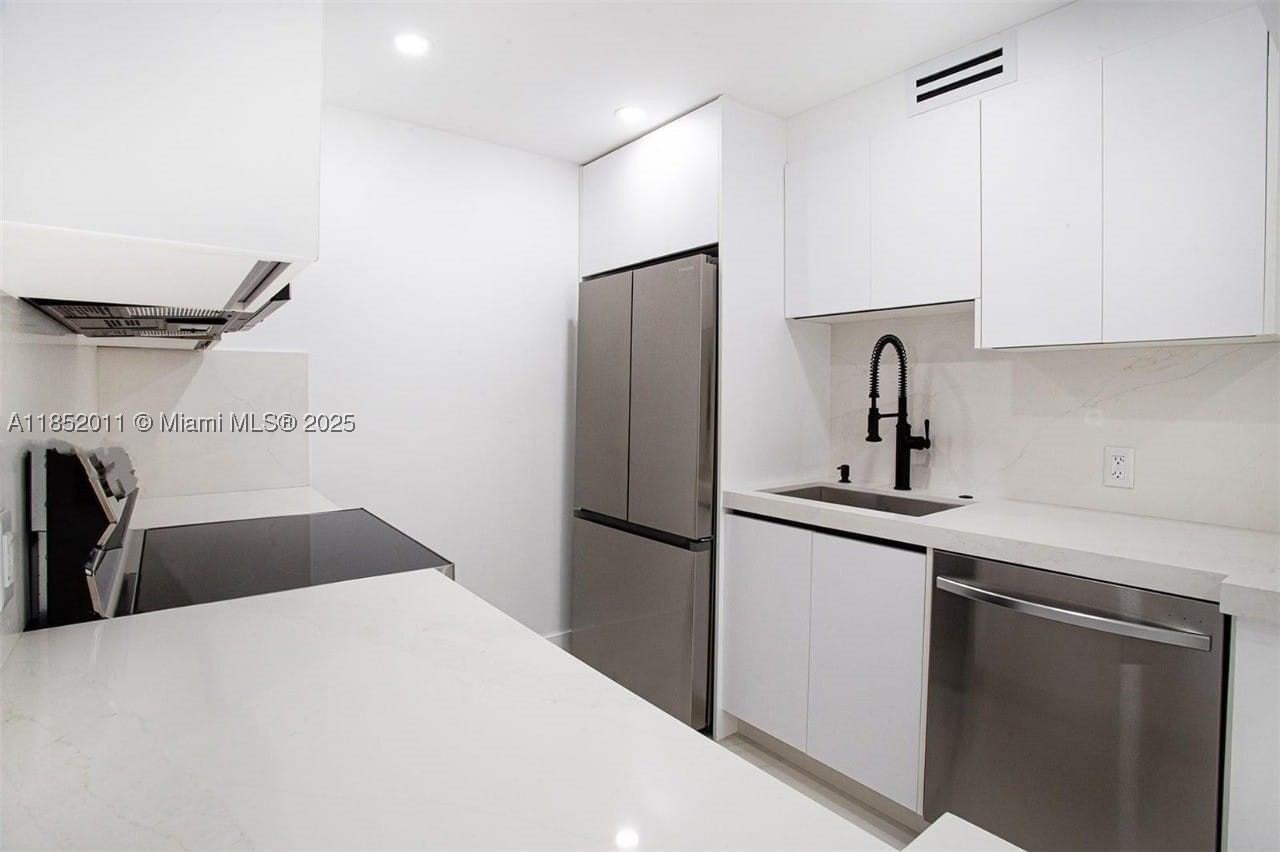 13250 Sw 7th Ct #204L - Photo 4 of 42