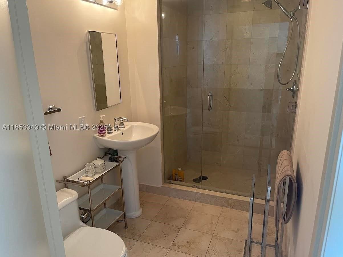 6365 Collins Ave #3404 - Photo 5 of 11