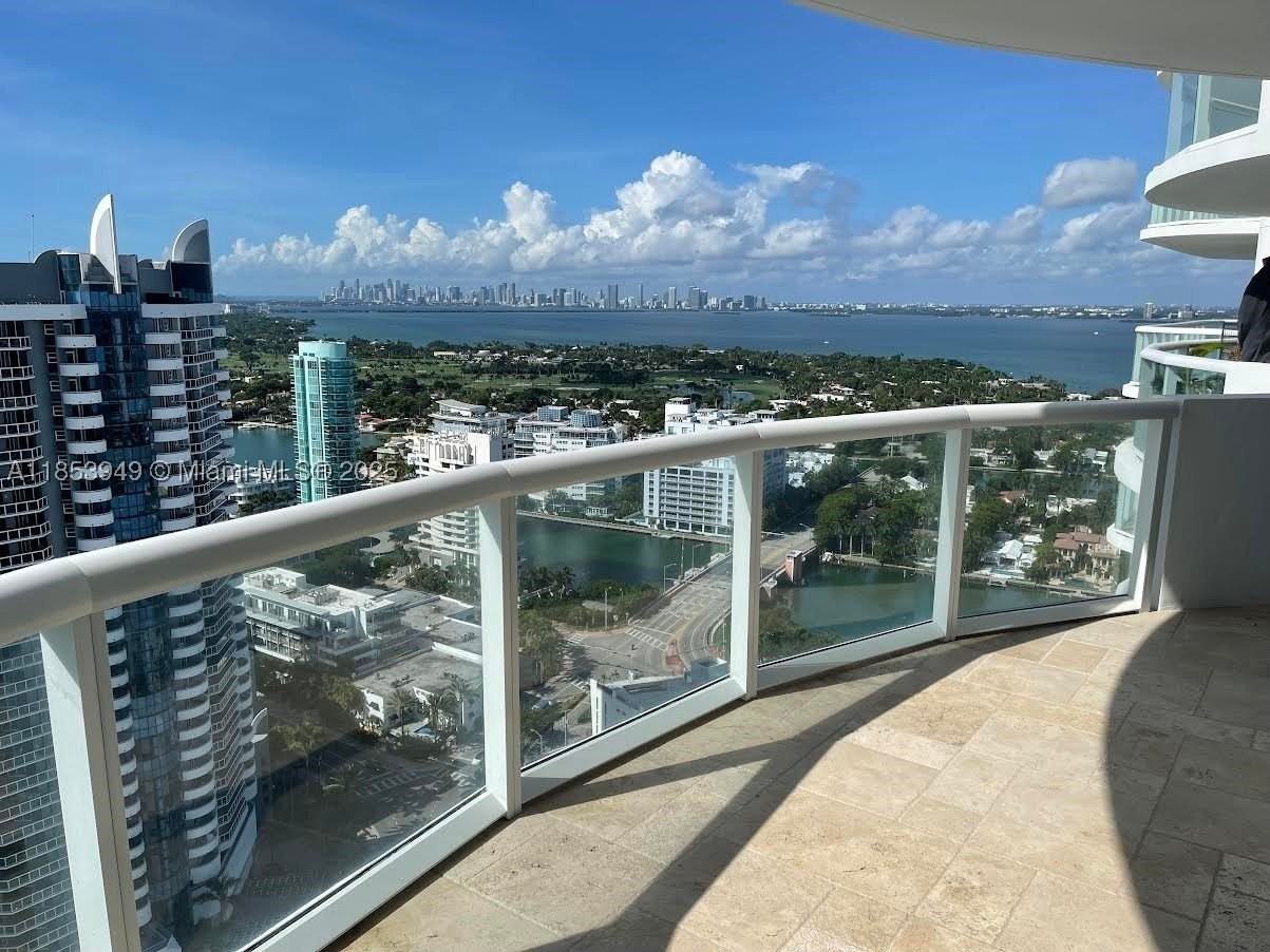 6365 Collins Ave #3404 - Photo 7 of 11