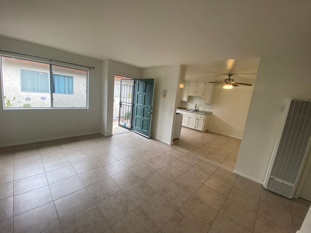 4424A Texas St - Photo 3 of 9