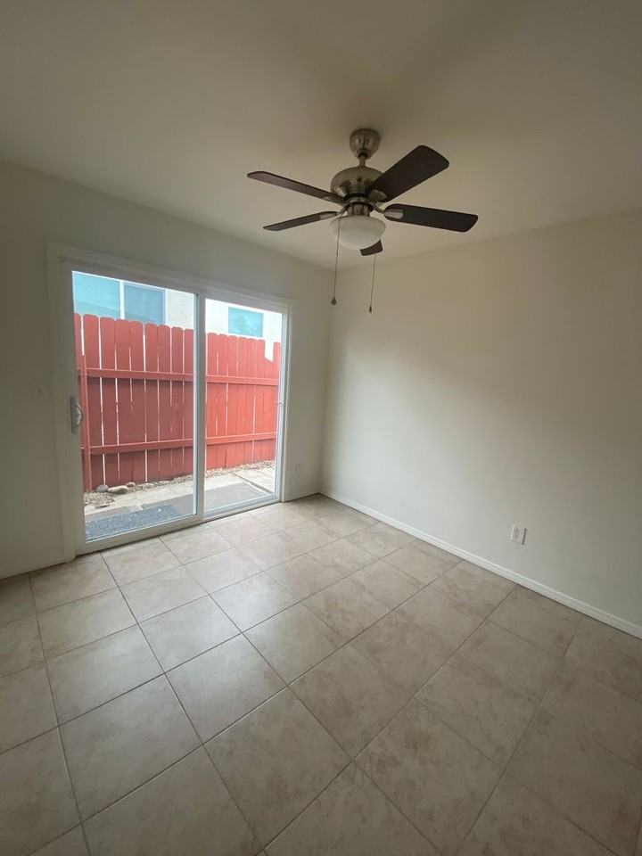 4424A Texas St - Photo 6 of 9