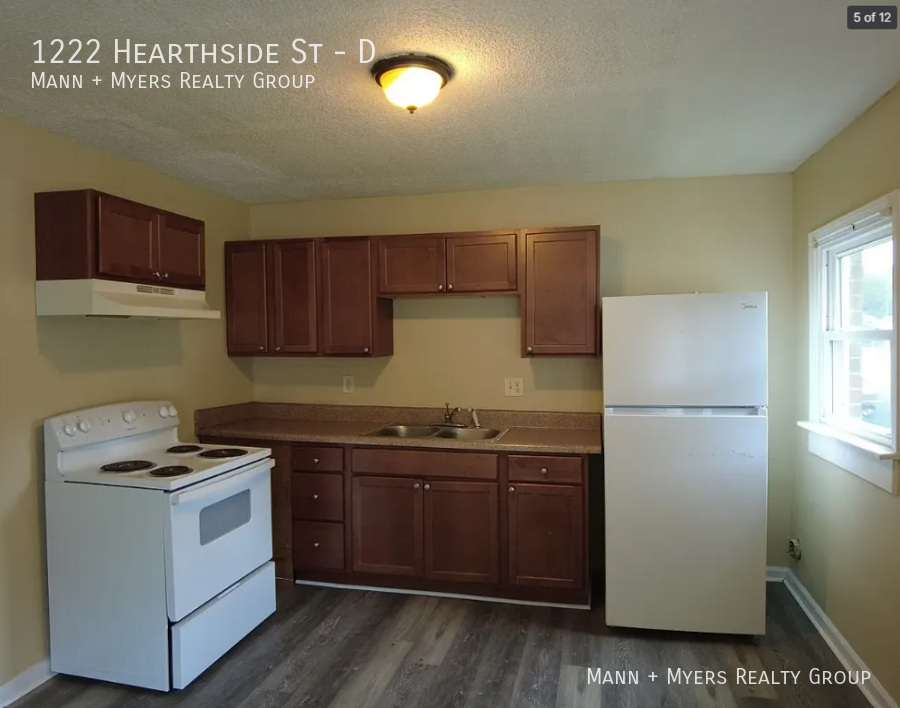 1222 Hearthside St #D - Photo 5 of 13