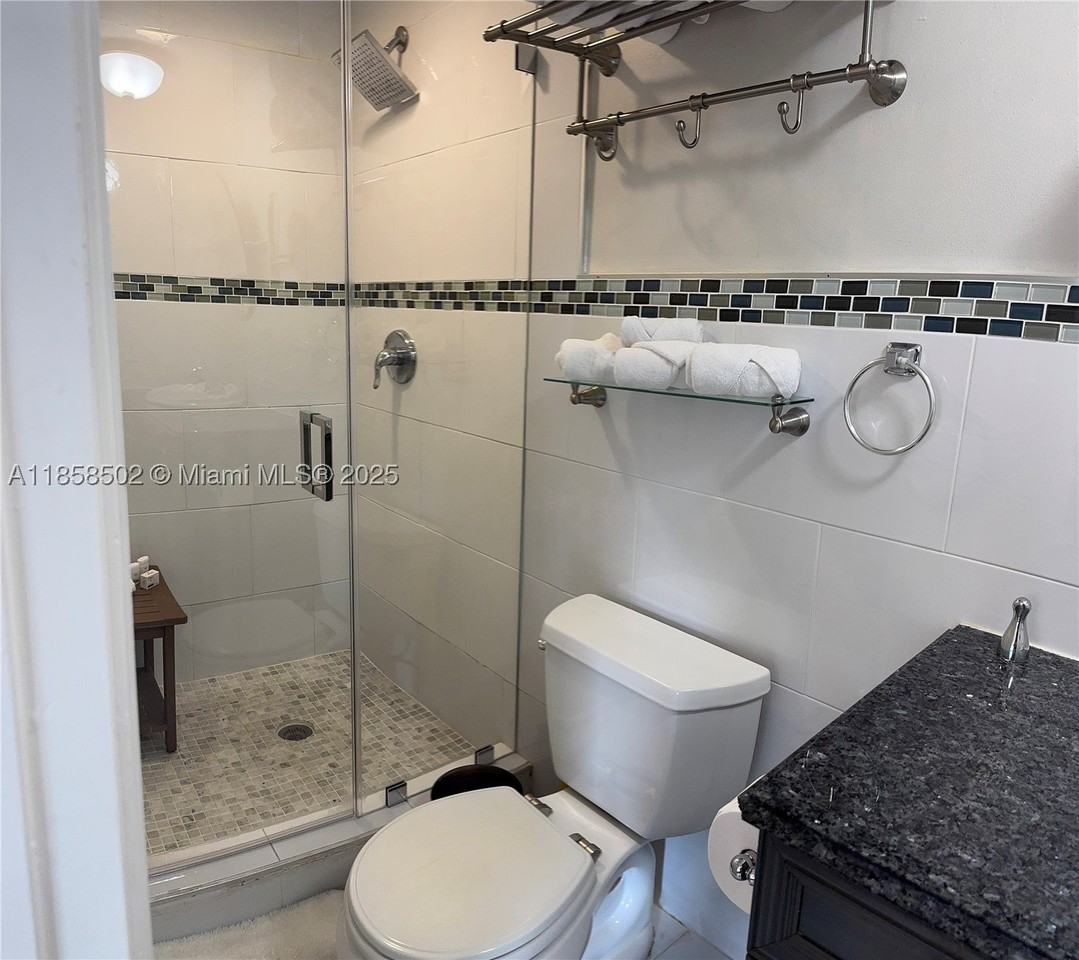 1301 Grouper Dr #A - Photo 5 of 50
