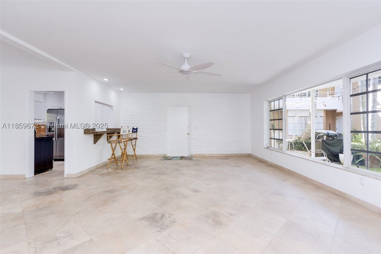 60 Park Dr #C - Photo 4 of 17