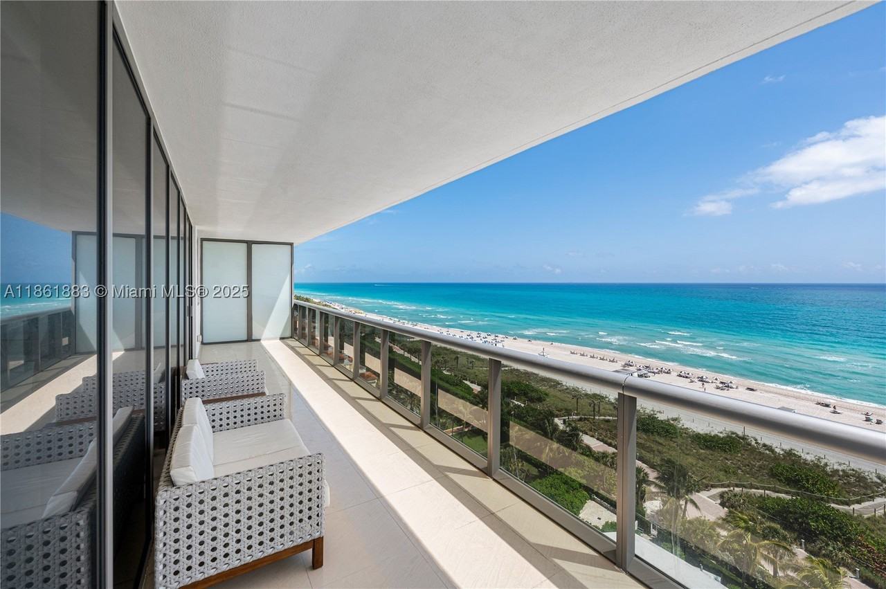 5875 Collins Ave #1202 - Photo 4 of 50