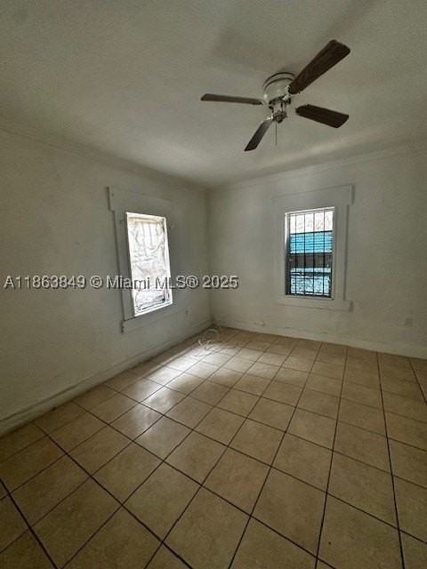 1925 Nw 56th St - Photo 6 of 27