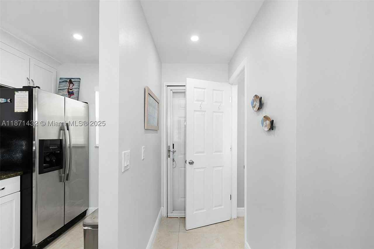 9421 S Ocean Dr #90 - Photo 5 of 49