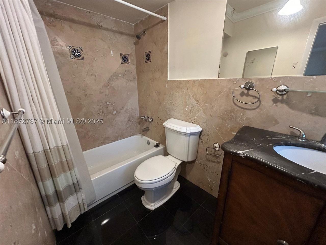 11855 Ne 19th Dr #47 - Photo 7 of 18