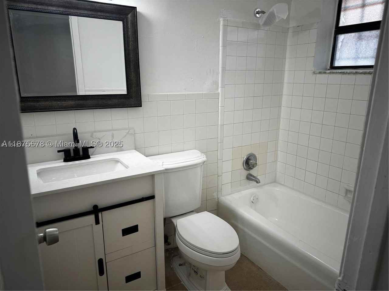2481 Nw 13th Ct #1-2 - Photo 6 of 10