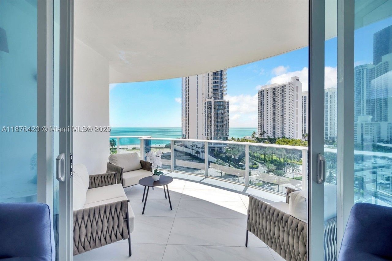 17550 Collins Ave #801