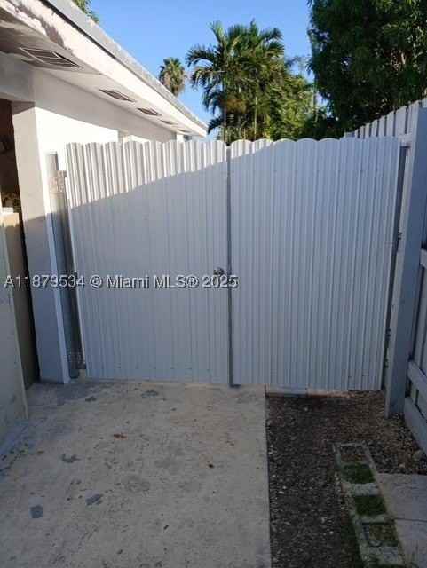 11510 Sw 182nd Ter #2