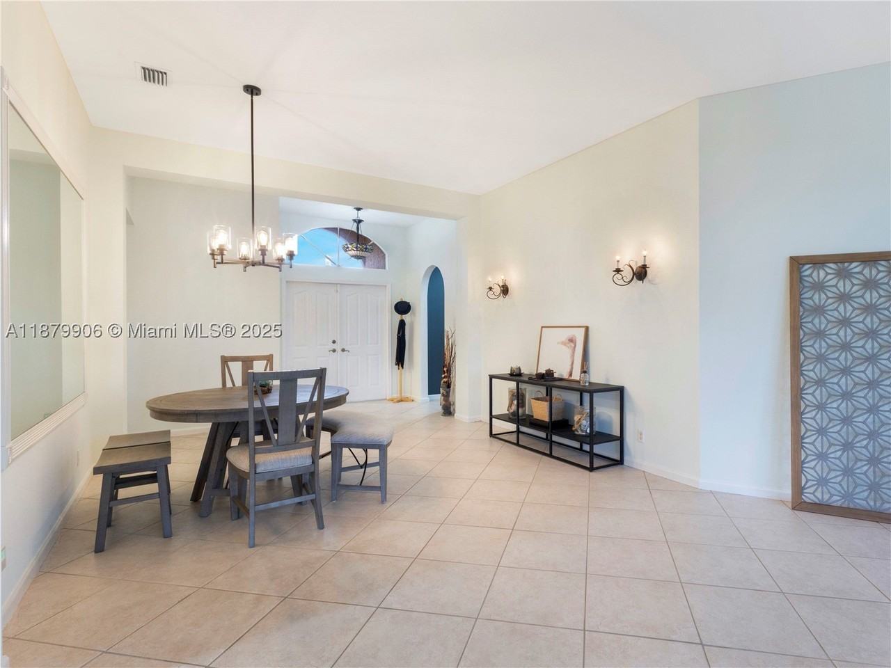 2549 Egret Lake Dr - Photo 6 of 44