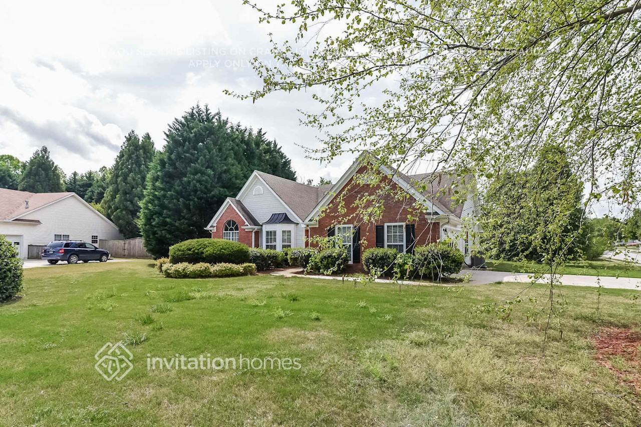 3407 Millash Trl - Photo 3 of 21
