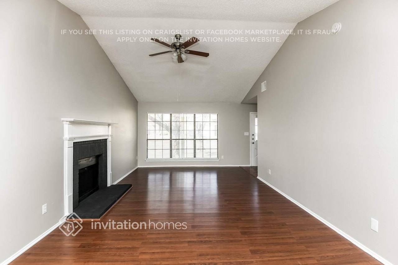 4346 Winchester Ct - Photo 2 of 16