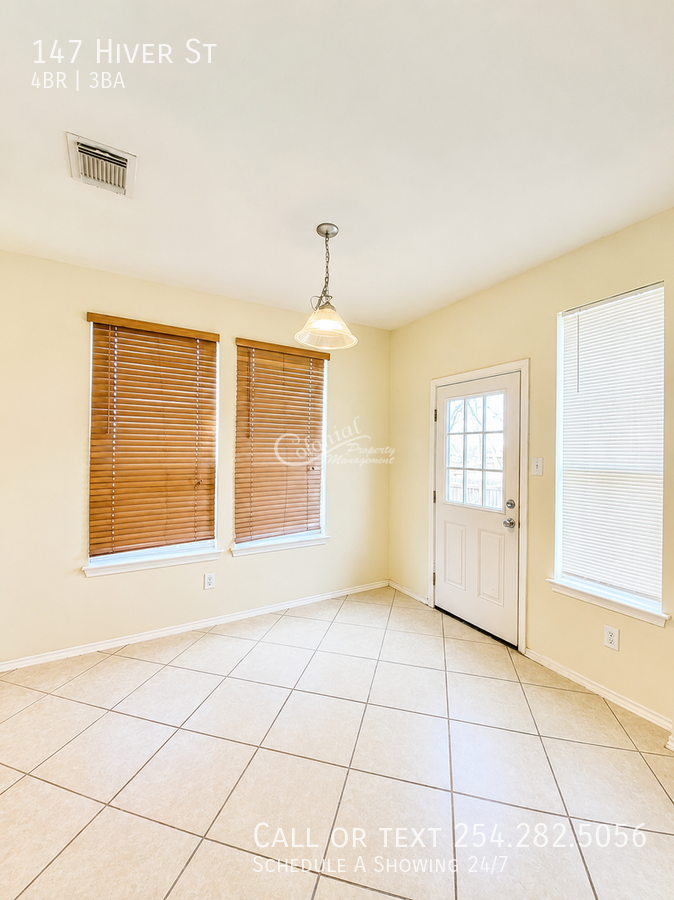 147 Hiver St - Photo 7 of 25