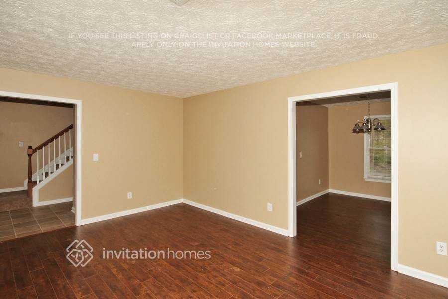 3122 Dunlin Way - Photo 2 of 13