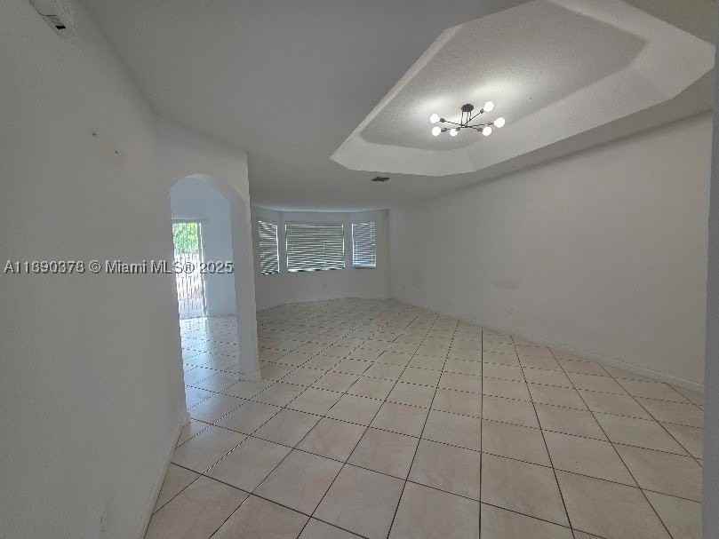 11525 Nw 71st St #11525 - Photo 4 of 20