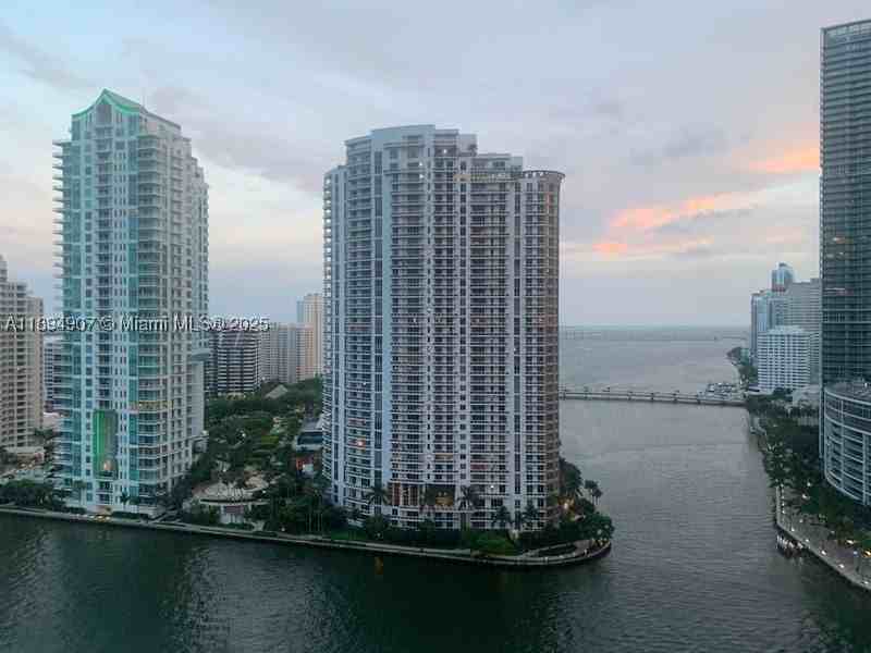 300 S Biscayne Blvd #T1908