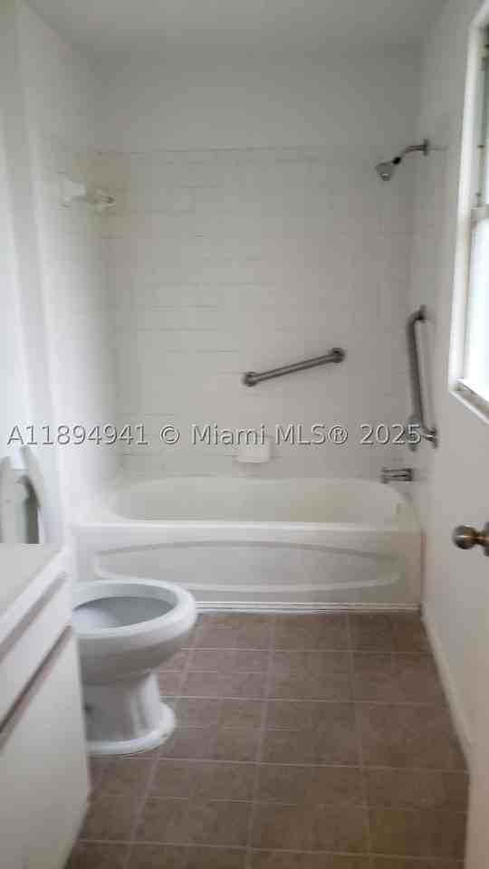 1517 Logan St #0 - Photo 6 of 30