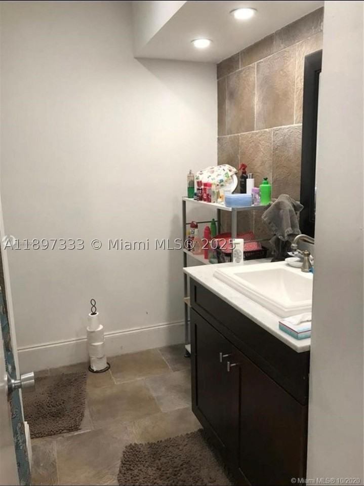 7344 Sw 82nd St #C113 - Photo 7 of 8