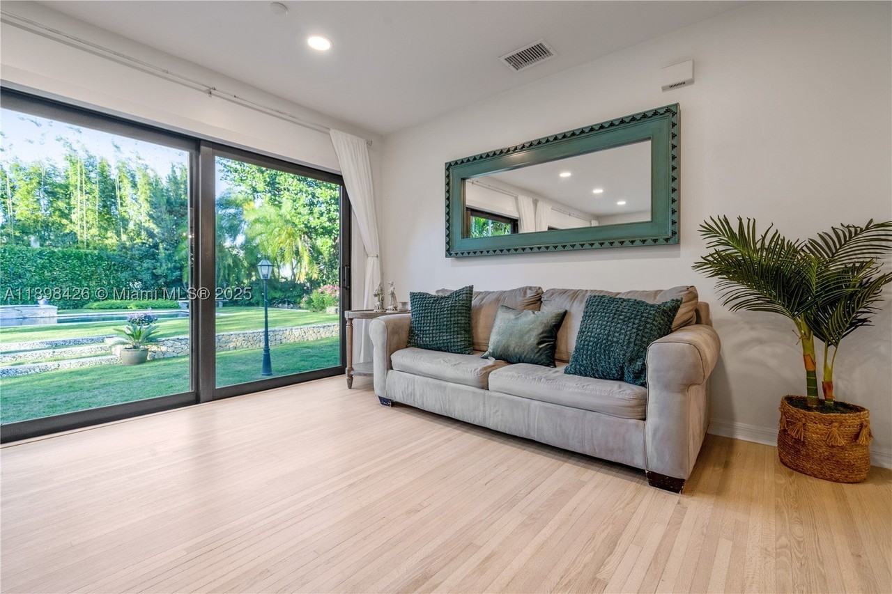 29880 Sw 183rd Ct - Photo 7 of 36
