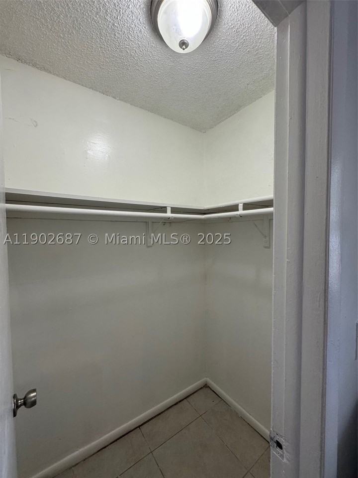 1503 Nw 207th St #141 - Photo 7 of 9