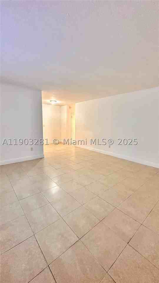 1955 Normandy Dr #2 - Photo 3 of 7