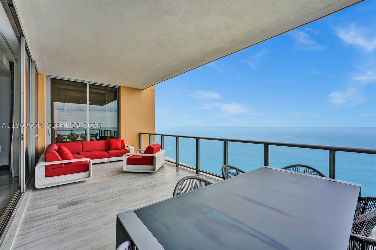 17749 Collins Ave #1402 - Photo 7 of 50