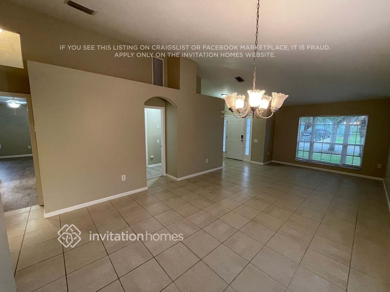 25401 Lexington Oaks Blvd - Photo 3 of 9