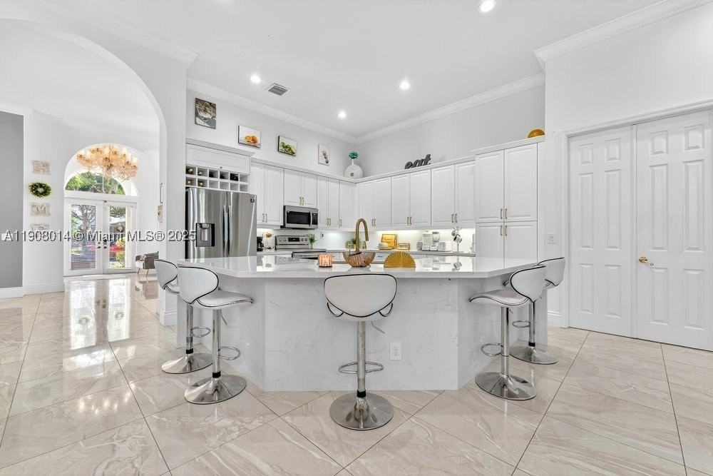6313 Paradise Cv - Photo 6 of 37